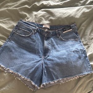 Abercrombie & Fitch Frayed Hem Jean Shorts
